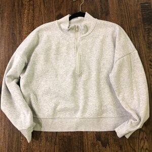 FABLETICS SWEAT SHIRT